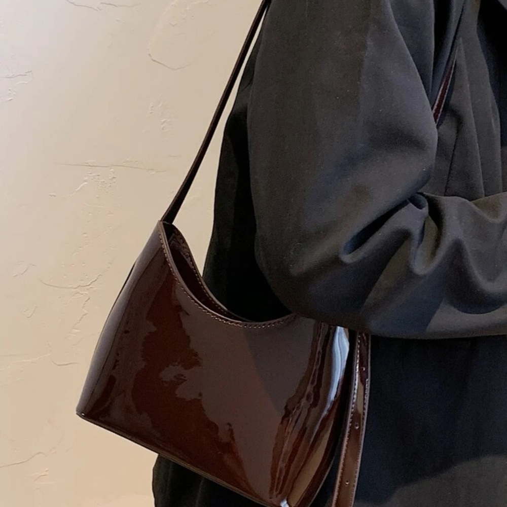 Patent shoulder bag